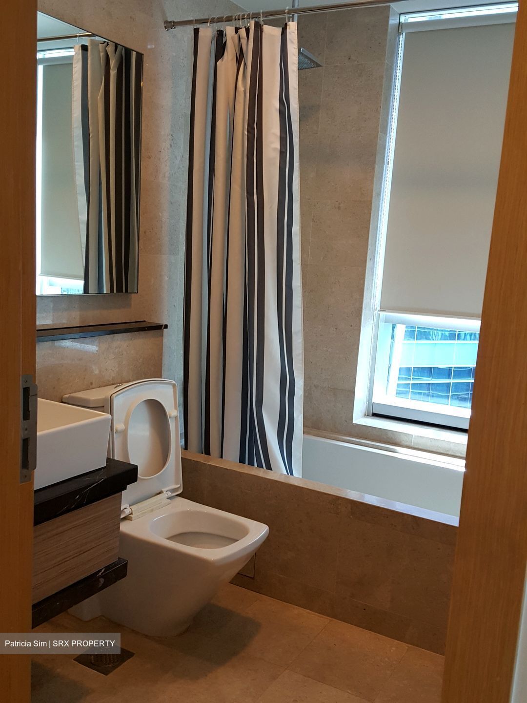 Marina Bay Residences (D1), Condominium #530224281